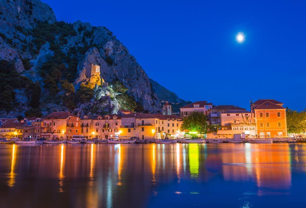 Cherry Omiš Exteriér fotografie